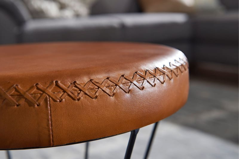 Gotiya Skammel - Brun - Møbler - Stole & lænestole - Taburet & skammel