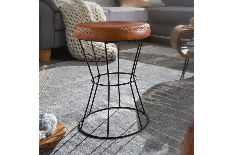 Gotiya Skammel - Brun - Møbler - Stole & lænestole - Taburet & skammel