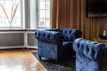 Chesterfield Lyx Stor behagelig dyb fløjlsfotel – Fotel til stuen - Blå - Møbler - Stole & lænestole - Lænestole - Chesterfield lænestole