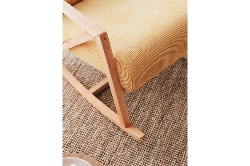 Muskuran Lænestol - Gul - Møbler - Stole & lænestole - Gyngestol