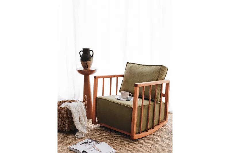 Sallanan Lænestol, Khaki