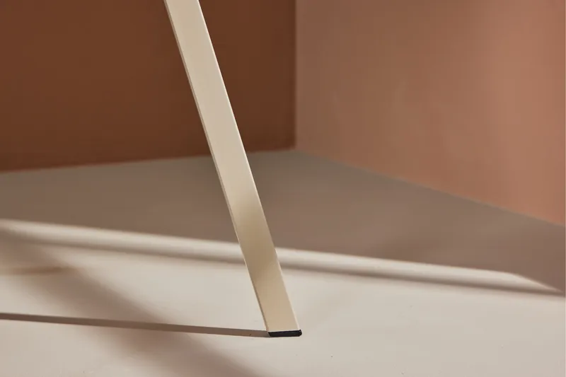 Lilja Spisebordsstol i Stof med Metalben - Beige - Møbler - Stole & lænestole - Spisebordsstole & køkkenstole