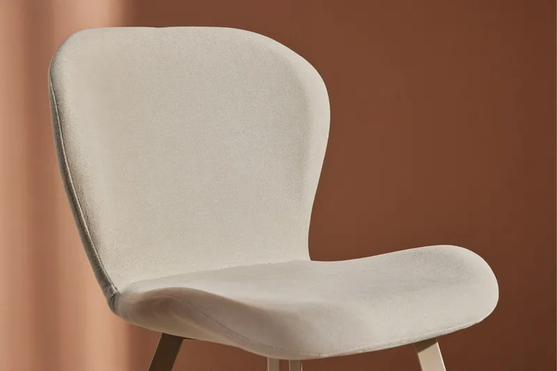 Lilja Spisebordsstol i Stof med Metalben - Beige - Møbler - Stole & lænestole - Spisebordsstole & køkkenstole