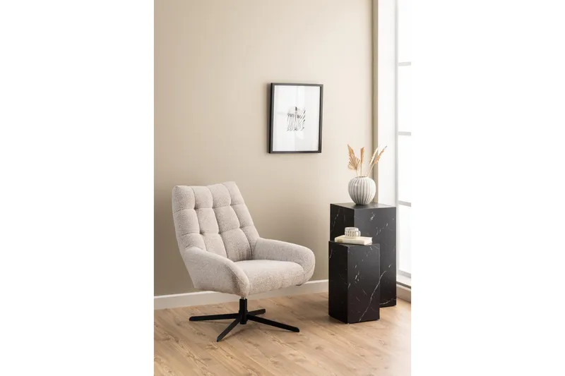 Parisi Lænestol - Beige - Møbler - Stole & lænestole - Lænestole