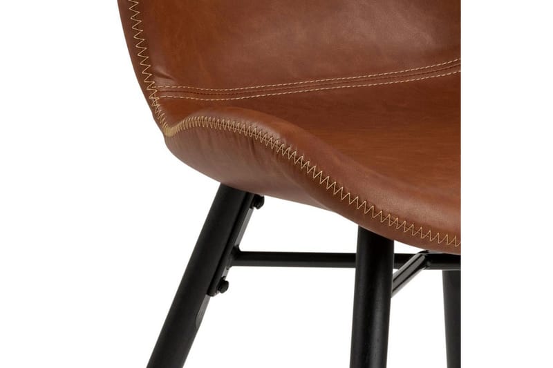 Renu Spisestol - Brun - Møbler - Stole & lænestole - Spisebordsstole & køkkenstole