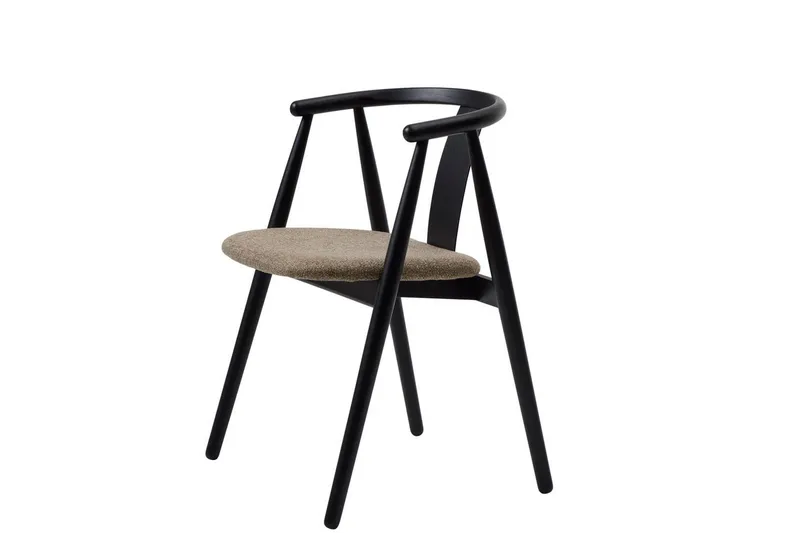 Souta Lænestol, Sort