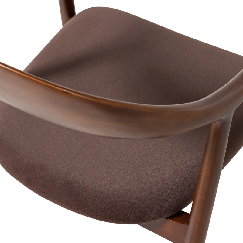 Spisebordsstol Bran med armlæn - Brun - Møbler - Stole & lænestole - Spisebordsstole & køkkenstole