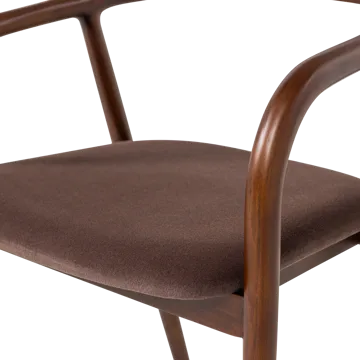 Spisebordsstol Bran med armlæn - Brun - Møbler - Stole & lænestole - Spisebordsstole & køkkenstole
