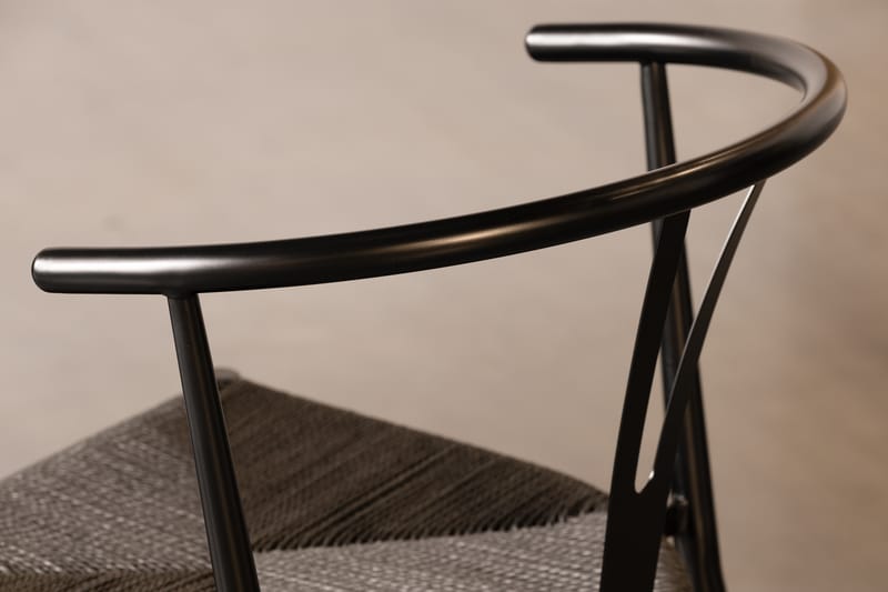 Elysia Spisebordsstol - Sort - Spisebordsstole & køkkenstole - Armstole