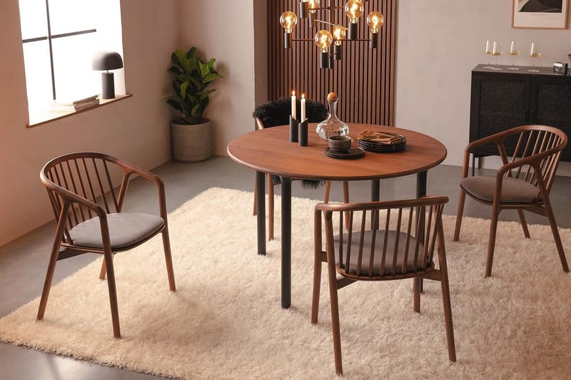 Noira Spisebordstol Massiv Valnød - Brun - Spisebordsstole & køkkenstole