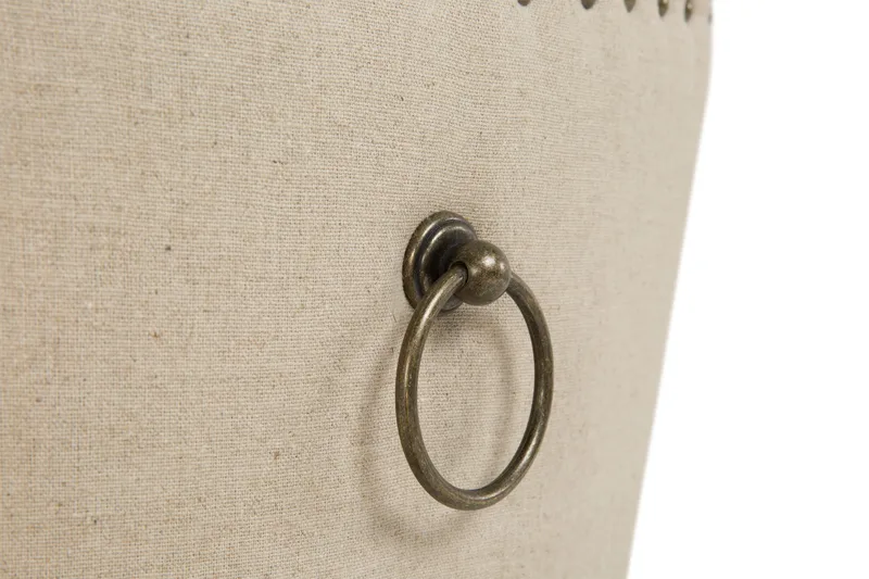 Viktoria Spisebordsstol med Nitter - Beige/Vintage - Møbler - Stole & lænestole - Spisebordsstole & køkkenstole