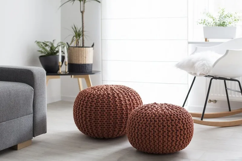 Conrad siddepuf 50 cm - Brun - Møbler - Stole & lænestole - Taburet & skammel - Ottoman