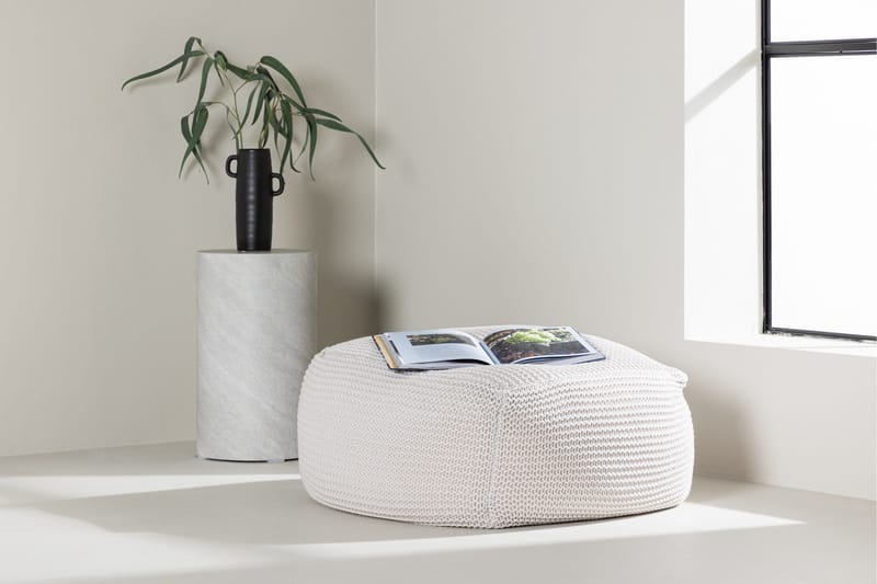 Luca Ottoman - Cream - Møbler - Stole & lænestole - Taburet & skammel - Ottoman