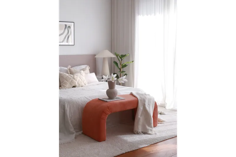 Manav Puf 106 cm - Koral - Møbler - Stole & lænestole - Taburet & skammel - Ottoman