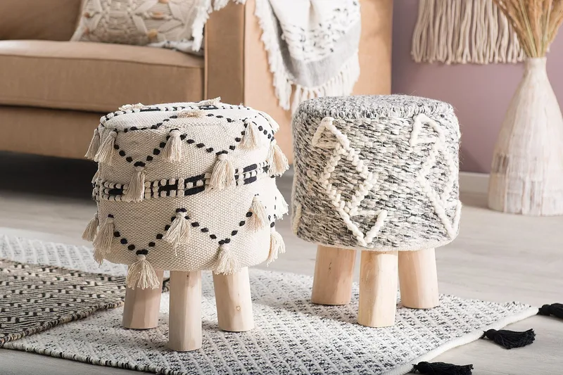 Youness fodskammel - Beige - Møbler - Stole & lænestole - Taburet & skammel - Puf