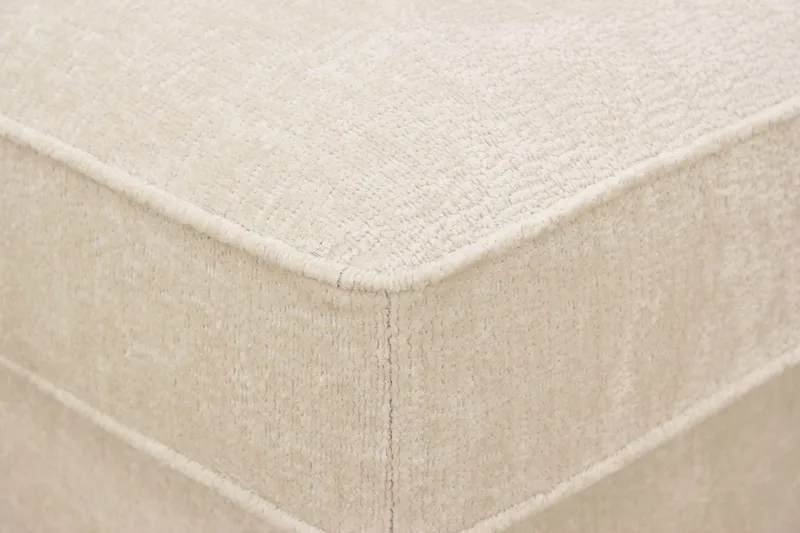 Rossita Fodskammel i chenille - Beige - Møbler - Stole & lænestole - Taburet & skammel - Puf