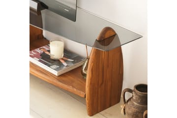 Guinn Fritstående Tv-bord 160 cm med Opbevaring i Træ med Glasplade - Brun - Møbler - TV borde & mediemøbler - TV-borde