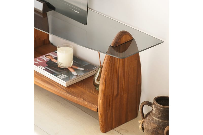 Guinn Fritstående Tv-bord 160 cm med Opbevaring i Træ med Glasplade - Brun - Møbler - TV borde & mediemøbler - TV-borde