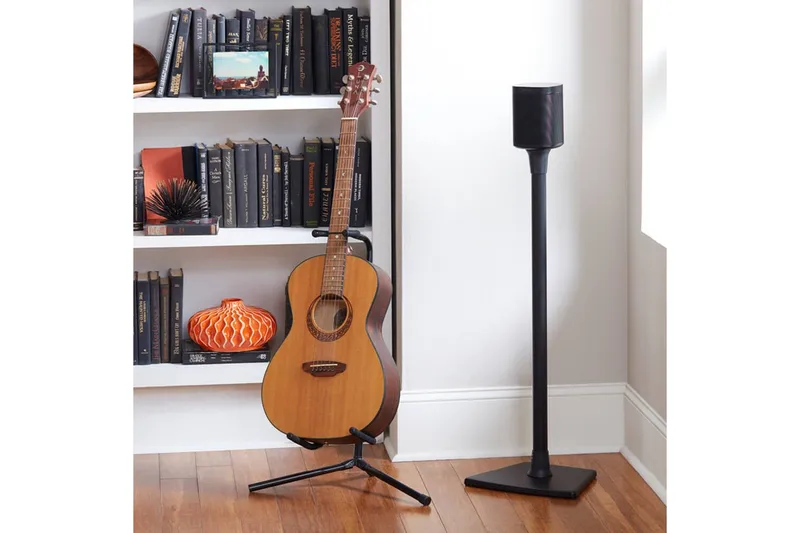 Gulvstativ Sanus til Sonos One SL Play:1 og Play:3 - Sort - Møbler - TV borde & mediemøbler - Mediestativ & vægbeslag