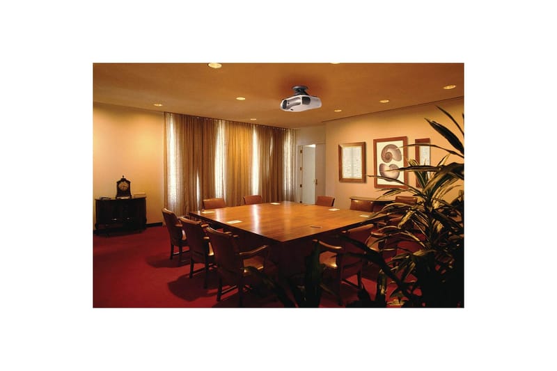 Loftbeslag Sanus Projektor VMPR1B - Sort - Møbler - TV borde & mediemøbler - Mediestativ & vægbeslag