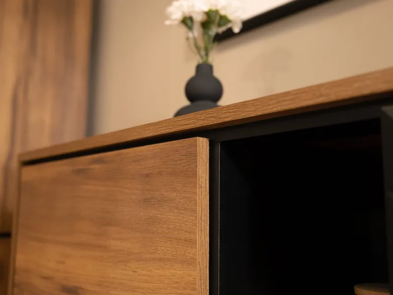 Lorvenn TV-bænk 190 cm - Brun/Sort - Møbler - TV borde & mediemøbler - TV-borde