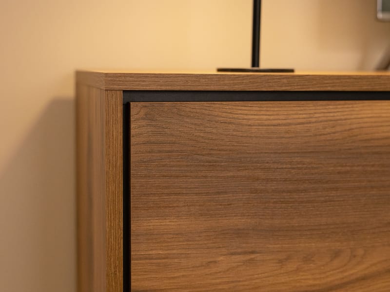 Lorvenn TV-bænk 190 cm - Brun/Sort - Møbler - TV borde & mediemøbler - TV-borde