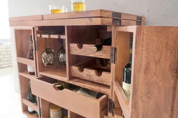 Cluett barskab - Træ / natur - Husholdning - Bar & vin - Barmøbler