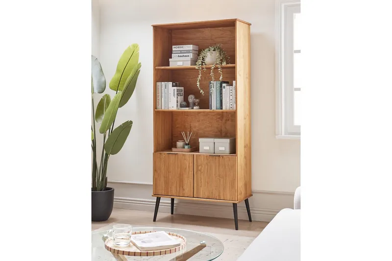 Timmins Bogreol 90 cm i Fyr - Lysebrun - Opbevaring - Hylder & Reoler - Bogreol