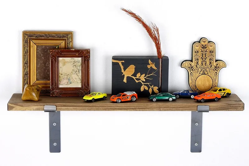 Lilamae Væghylde 60 cm - Sort/Valnød - Opbevaring - Hylder & Reoler - Væghylde & vægreol