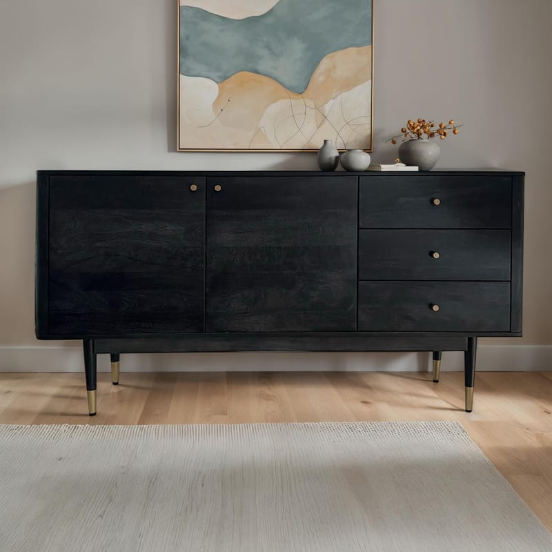 Beluna Skænk 160 cm - dyb sort med guldfarvede detaljer - Opbevaring - Opbevaringsmøbler - Skænke & sideboards