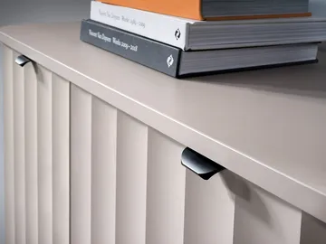 Joriel Skænk 138 cm - Beige - Opbevaring - Opbevaringsmøbler - Skænke & sideboards