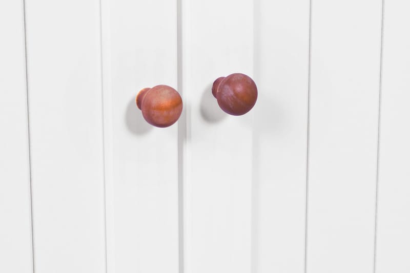 Livesey Skænkvitrine B 131 cm - Hvid/Natur - Opbevaring - Opbevaringsmøbler - Kommode