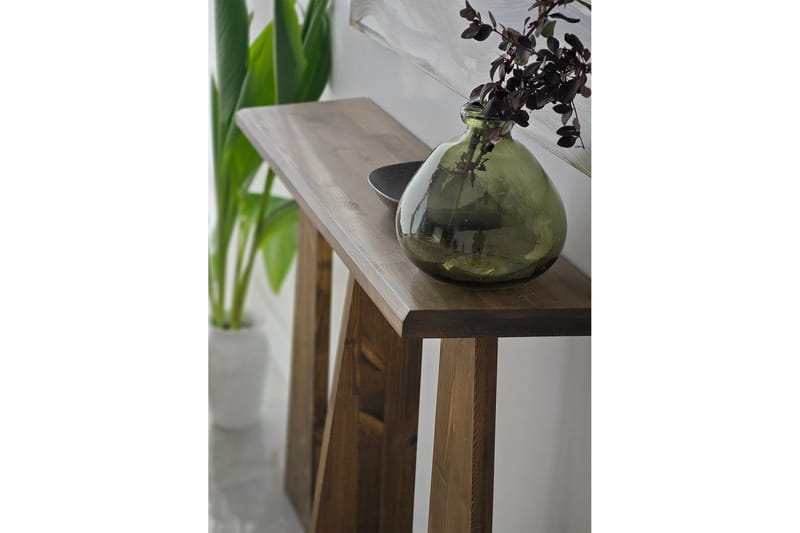 Nanden Kommode - Valnød finér - Opbevaring - Opbevaringsmøbler - Kommode - Entrékommode