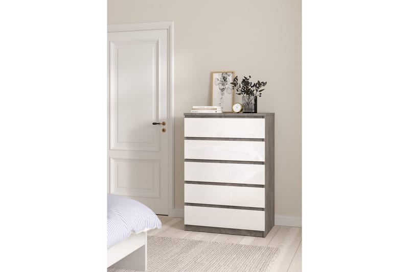 Salomns Kommode 77 cm - Flerfarvet - Opbevaring - Opbevaringsmøbler - Kommode - Entrékommode