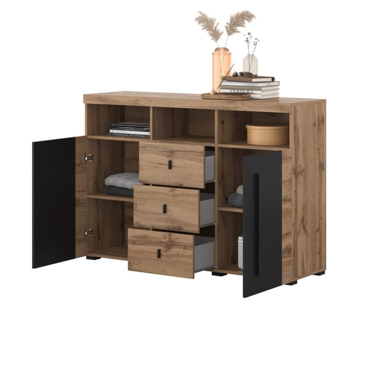 Skænk Roger 2 Døre med 3 Skuffer - Wotan Eg, 132 cm - Opbevaring - Opbevaringsmøbler - Skænke & sideboards