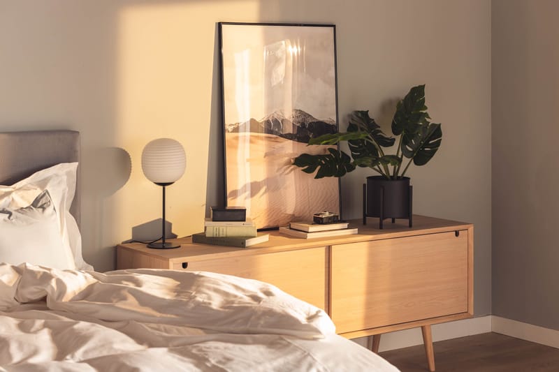 Myrviken Skænk 180 cm - Hvidpigmenteret Eg - Opbevaring - Opbevaringsmøbler - Skænke & sideboards