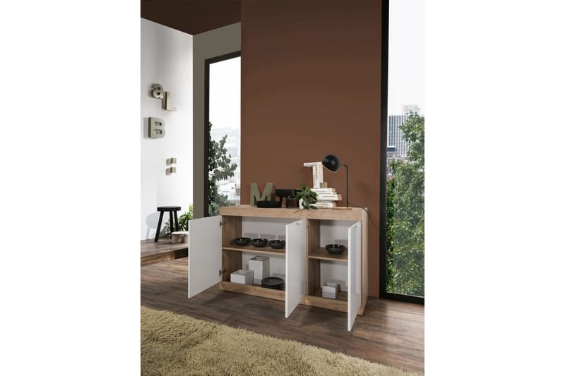 Nicery Sideboard 135 cm - Hvid/Brun - Opbevaring - Opbevaringsmøbler - Skænke & sideboards