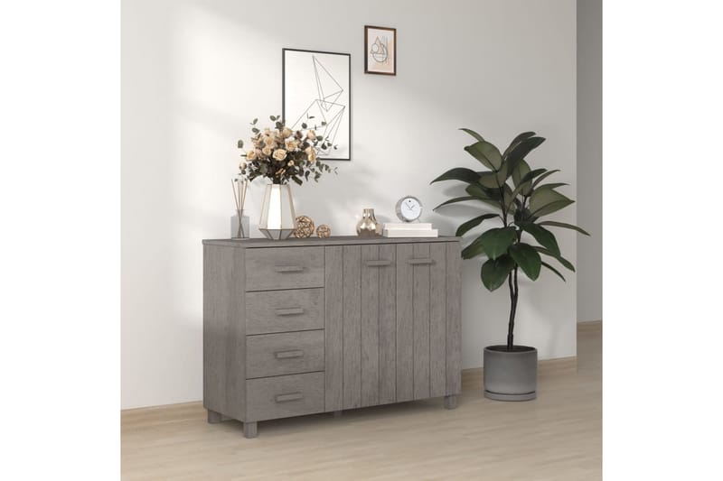 skænk 113x40x80 cm massivt fyrretræ lysegrå - Grå - Opbevaring - Opbevaringsmøbler - Skænke & sideboards