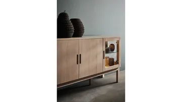 Skænk Odlund med Glasdør & Belysning - Hvidpigmenteret egefiner - Opbevaring - Opbevaringsmøbler - Skænke & sideboards