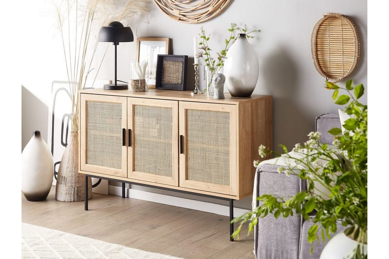 Skab 3 dørre rattan lysebrun PASCO - Træ/natur - Opbevaring - Opbevaringsmøbler - Skænke & sideboards