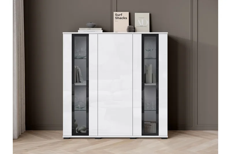 Gammelt Highboard, Brun