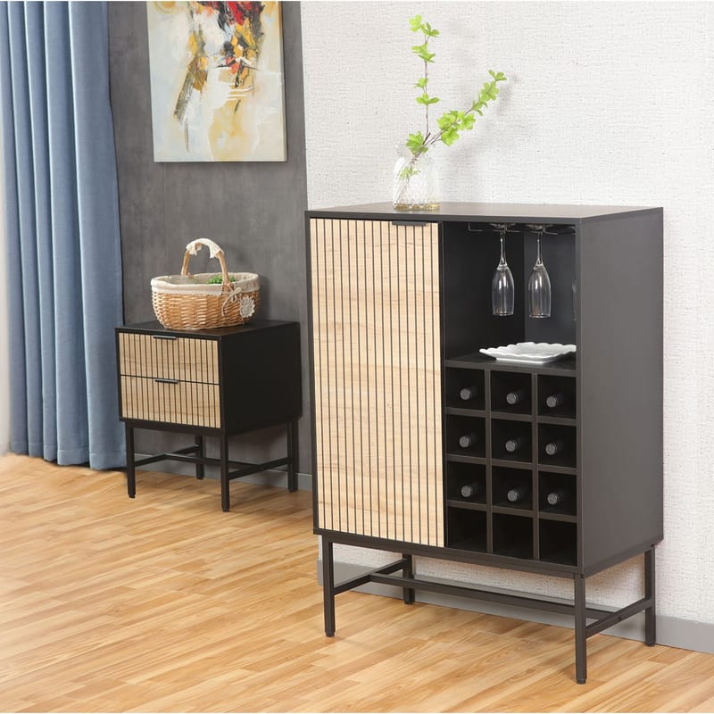 Skab HOME4YOU Helve med vinreol 80x40x110 cm melamin - sort / lyst træ - Opbevaring - Skab - Barskab