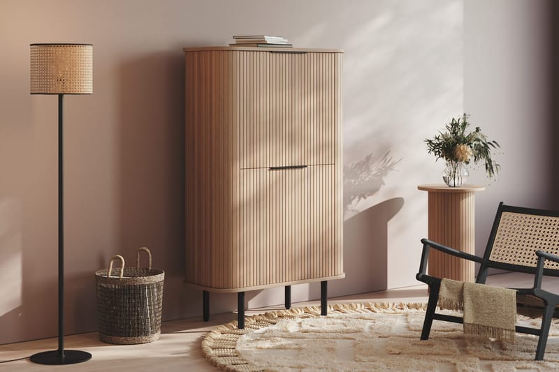 Kopparbo Højskab Hvidlaseret Eg - Lyst hvidlaseret egetræ - Opbevaring - Skab - Skabe