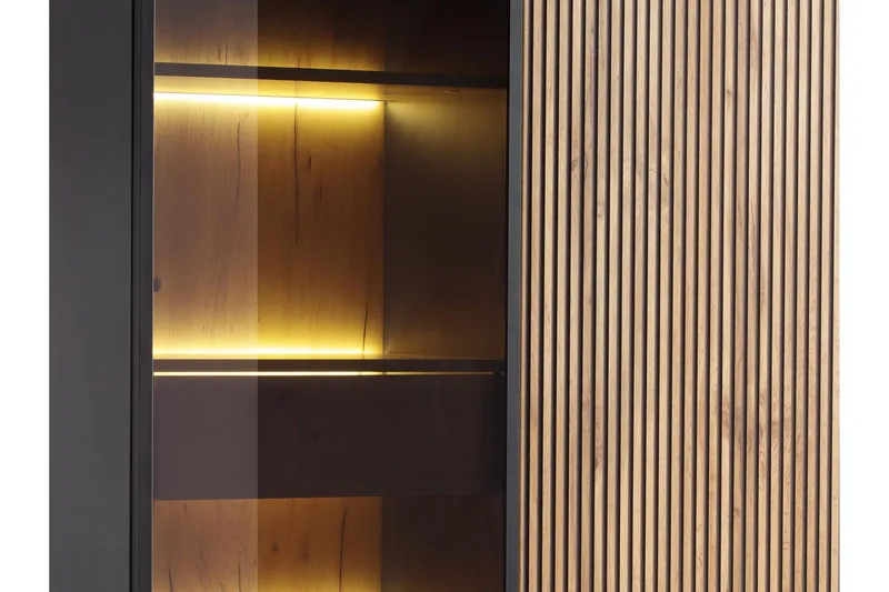 Tenorio Vitrinskåp 104x166 cm - Beige - Opbevaring - Skab - Vitrineskabe