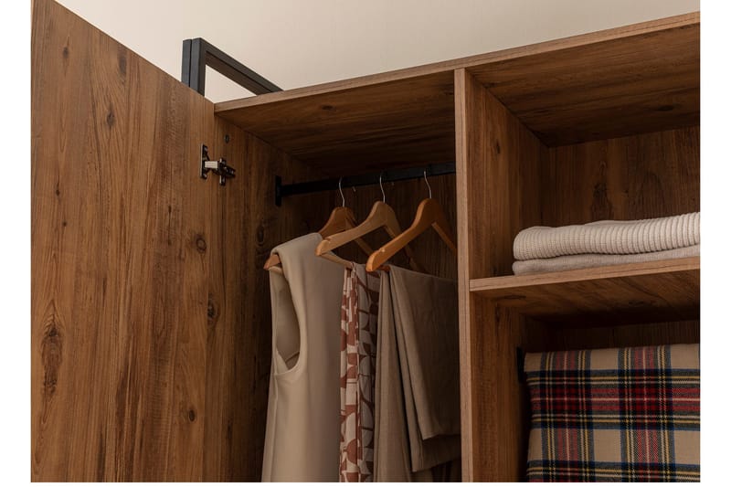 Batler Garderobe 52x104 5 Låger - Natur - Opbevaring - Tøjopbevaring - Garderobeskabe