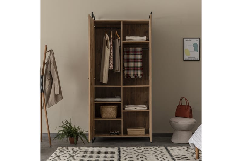 Collinner Garderobe 52x104 11 hylder - Natur - Opbevaring - Tøjopbevaring - Garderobeskabe