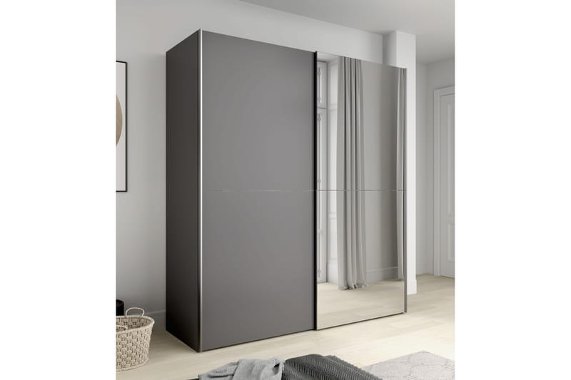 Edessa Garderobe 62x171 cm - Mørkegrå - Opbevaring - Tøjopbevaring - Garderobeskabe