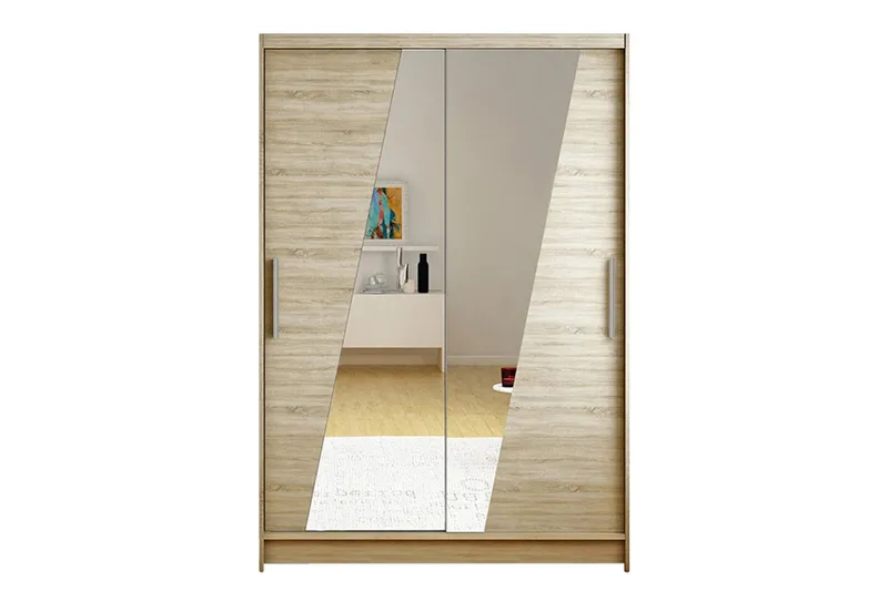 Estella Garderobe, Eg