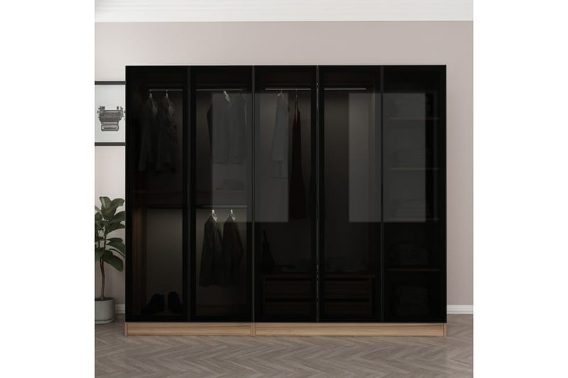 Fruitland Garderobe 225 cm - Brun - Opbevaring - Tøjopbevaring - Garderobeskabe