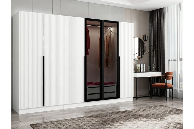 Fruitland Garderobe 270 cm - Hvid - Opbevaring - Tøjopbevaring - Garderobeskabe